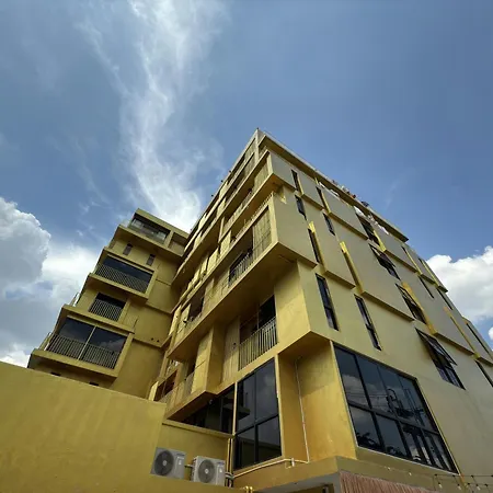 Breezewood Bangkok Hotel