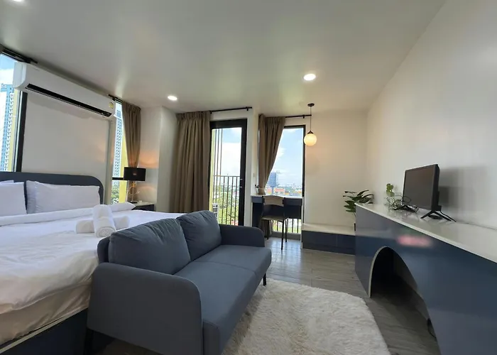 Breezewood Hotel Bangkok