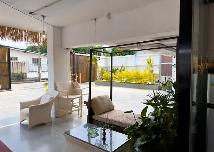 Hotel Breezewood Bangkok